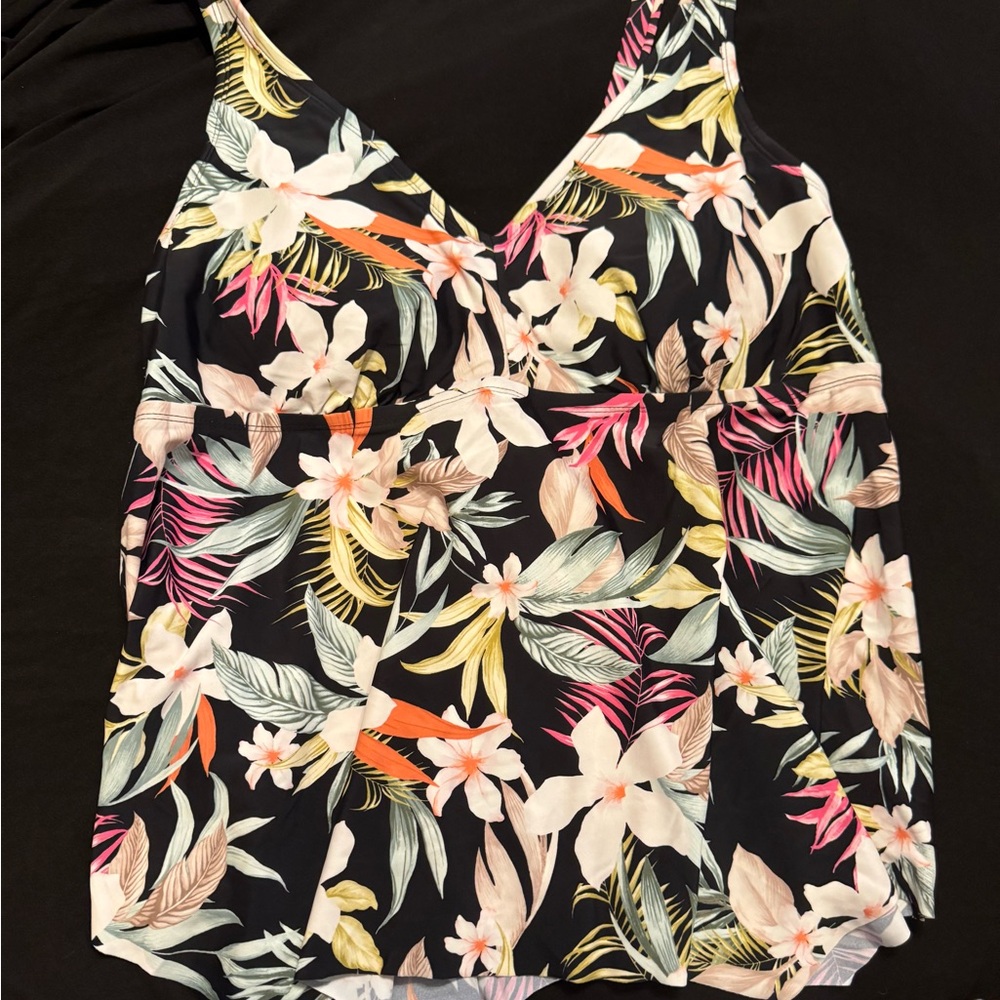 Floral Print Sleeveless Top